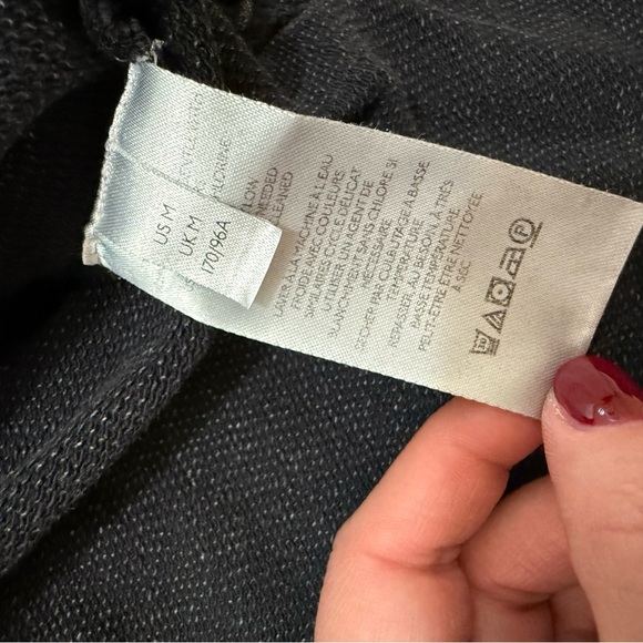 Anthropologie Pilcro Split Hem Acid Washed Black V-Neck Top Size Medium Boho - Picture 6 of 11